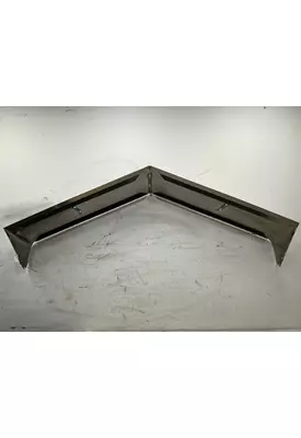 PETERBILT 389 Sun Visor (External)