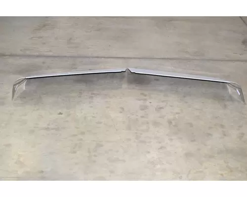 PETERBILT 389 Sun Visor (External)