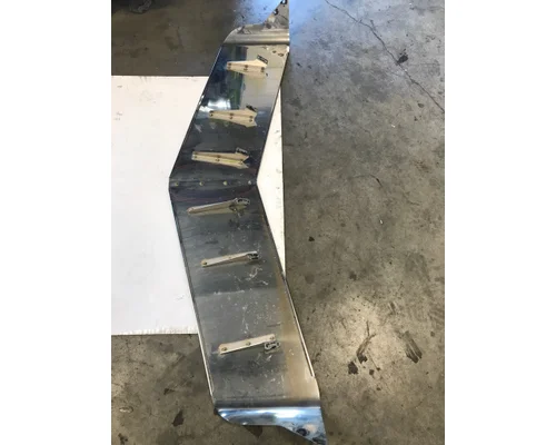 PETERBILT 389 Sun Visor (External)