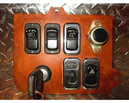 PETERBILT 389 Switch Panel