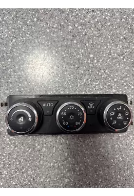 PETERBILT 389 Temperature Control
