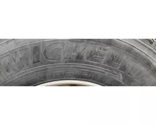 PETERBILT 389 Tire and Wheel