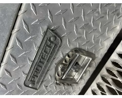 PETERBILT 389 Tool Box