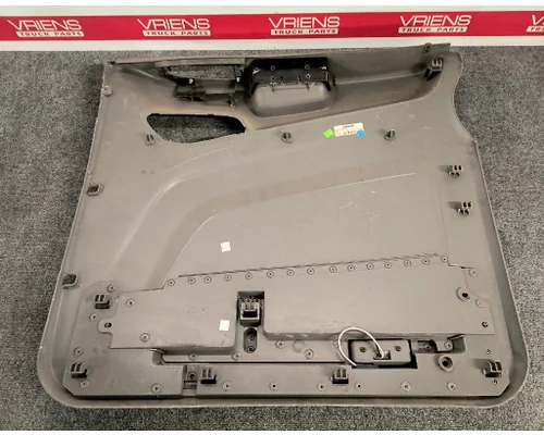 PETERBILT 389 Trim Panel, Front Door