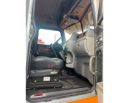 PETERBILT 389 VEHICLE FOR SALE