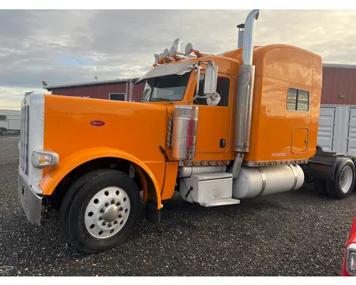 PETERBILT 389 Vehicle For Sale