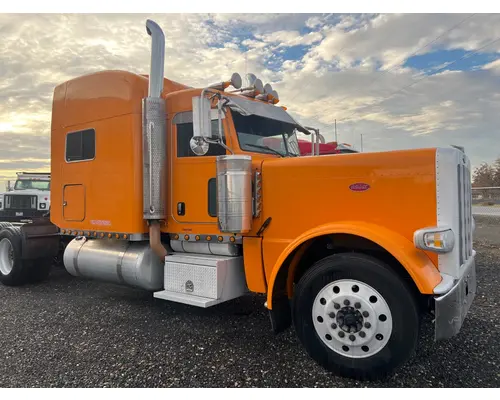 PETERBILT 389 Vehicle For Sale