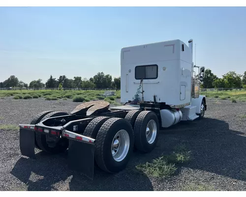 PETERBILT 389 Vehicle For Sale