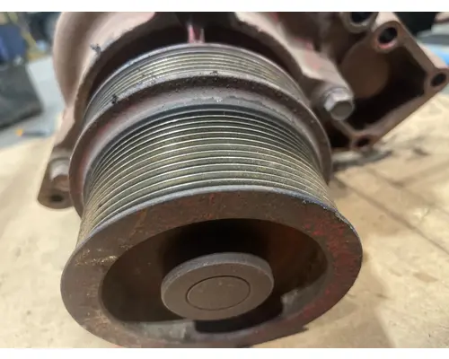 PETERBILT 389 Water Pump