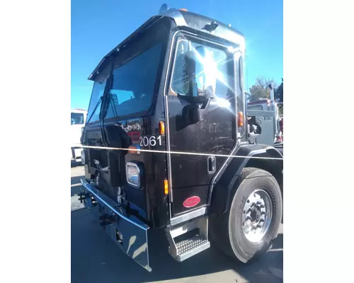 PETERBILT 520 Cab