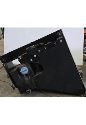 PETERBILT 520 DEF Tank