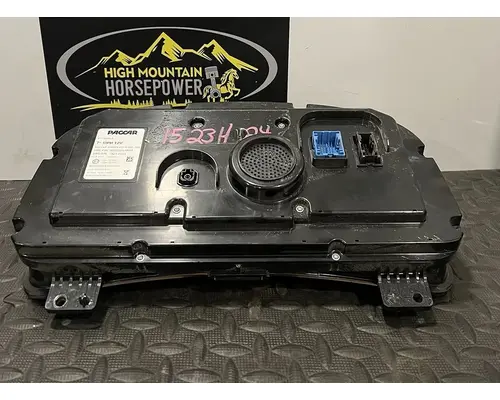 PETERBILT 520 Instrument Cluster