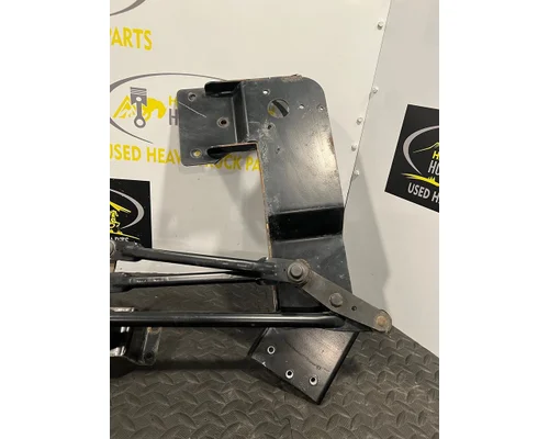 PETERBILT 520 Windshield Wiper Transmission