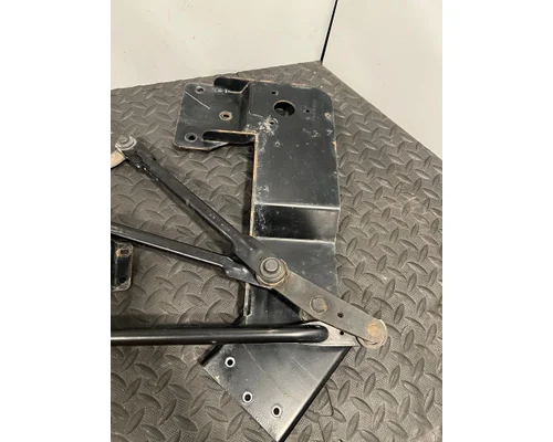 PETERBILT 520 Windshield Wiper Transmission