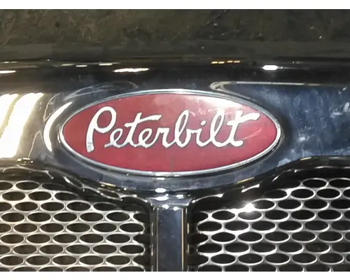 PETERBILT 536 2021-2026 GRILLE