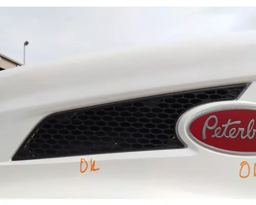 PETERBILT 536 AIR INTAKE LOUVERCOVER