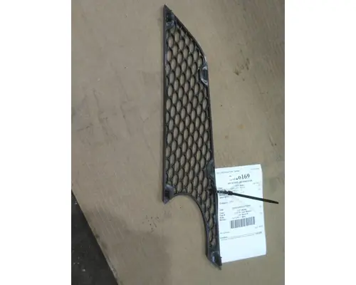 PETERBILT 536 AIR INTAKE LOUVERCOVER