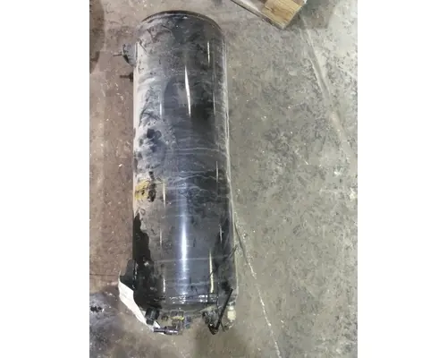 PETERBILT 536 AIR TANK