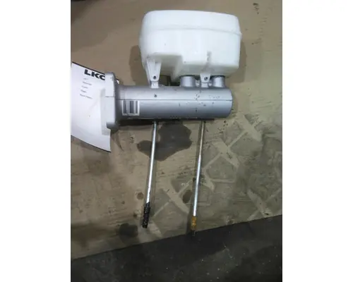 PETERBILT 536 BRAKE BOOSTER