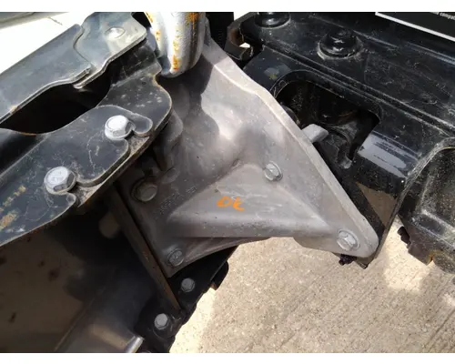 PETERBILT 536 BUMPER BRACKET