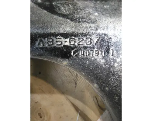 PETERBILT 536 CAB MOUNT,BRACKET