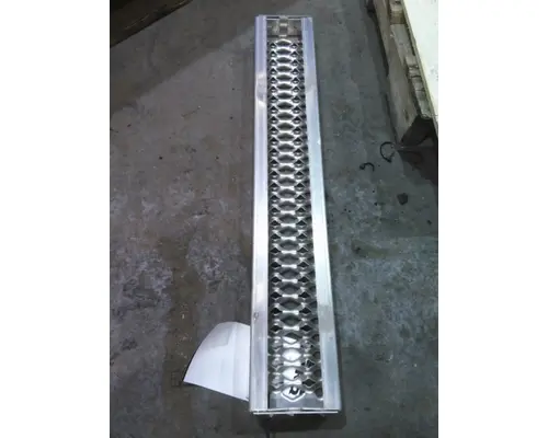 PETERBILT 536 CAB STEP