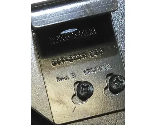 PETERBILT 536 FOOT PEDAL