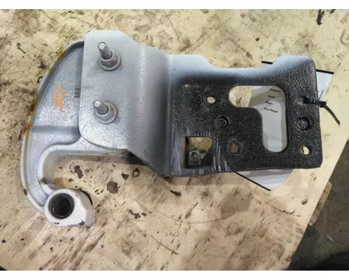 PETERBILT 536 HOOD BRACKET