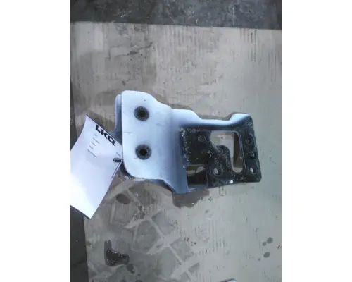 PETERBILT 536 HOOD BRACKET