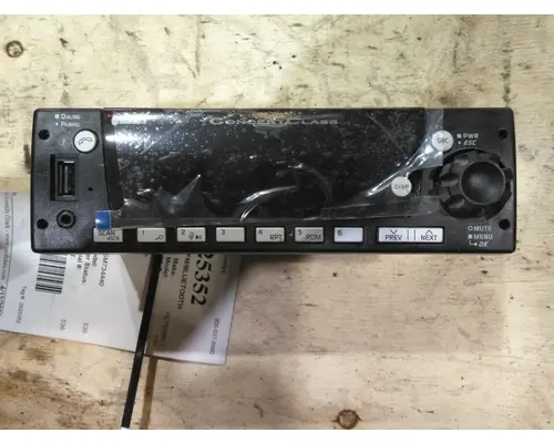 PETERBILT 536 RADIO AMFMBLUETOOTH