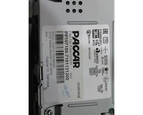 PETERBILT 536 RADIO AMFMBLUETOOTH