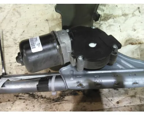 PETERBILT 536 WINDSHIELD WIPER ASSEMBLY