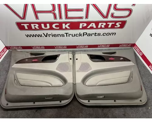 PETERBILT 567 / 579 Trim Panel, Front Door