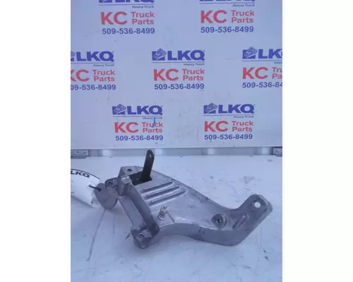 PETERBILT 567 AIR CLEANER BRACKET