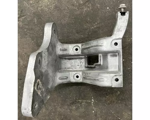 PETERBILT 567 Air Cleaner, Bracket
