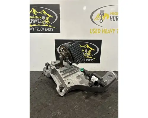 PETERBILT 567 Air Cleaner