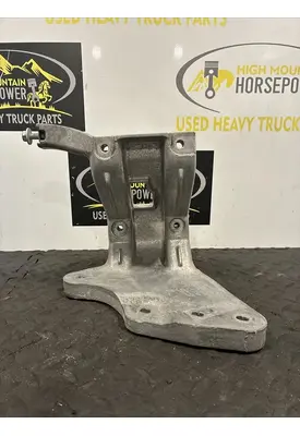 PETERBILT 567 Air Cleaner