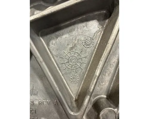 PETERBILT 567 Air Cleaner