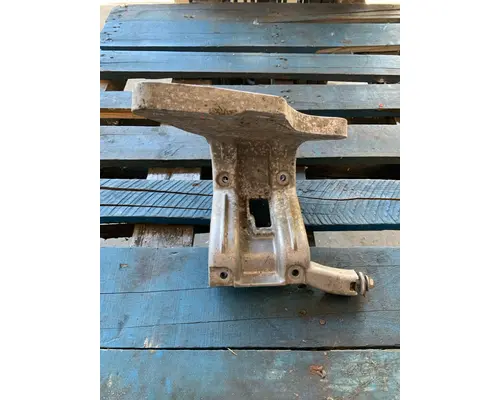 PETERBILT 567 Air Cleaner