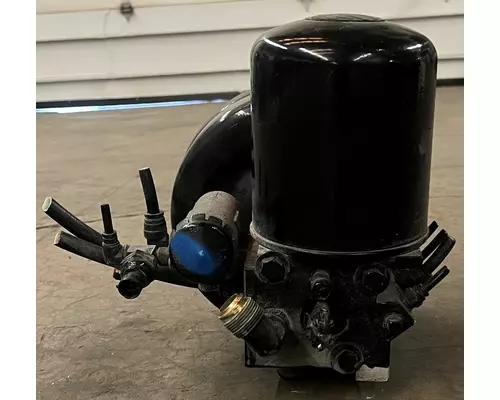 PETERBILT 567 Air Dryer