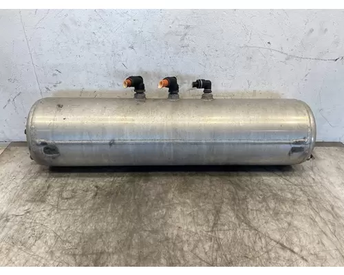 PETERBILT 567 Air Tank