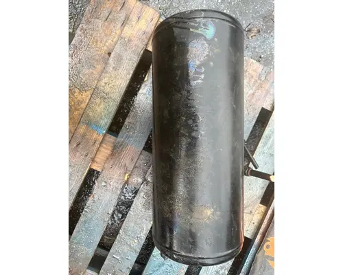 PETERBILT 567 Air Tank