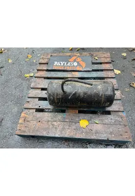 PETERBILT 567 Air Tank