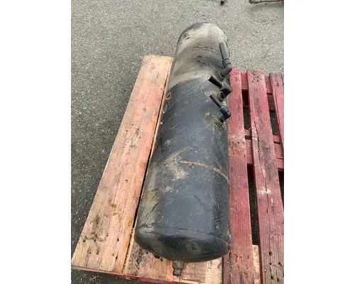 PETERBILT 567 Air Tank