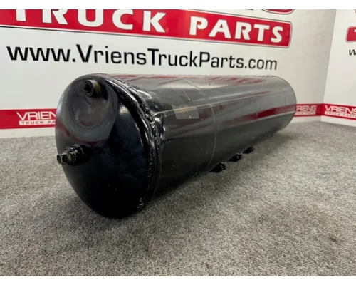 PETERBILT 567 Air Tank