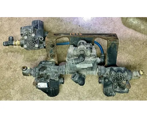 PETERBILT 567 AirBrake Relay Valve Assembly