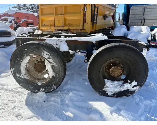 PETERBILT 567 Axle Assembly, Rear