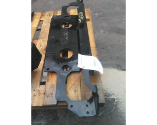 PETERBILT 567 BUMPER BRACKET