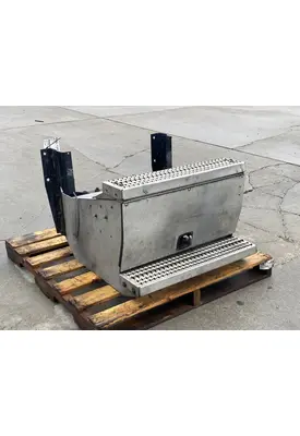 PETERBILT 567 Battery Box
