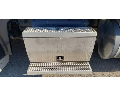 PETERBILT 567 Battery Box